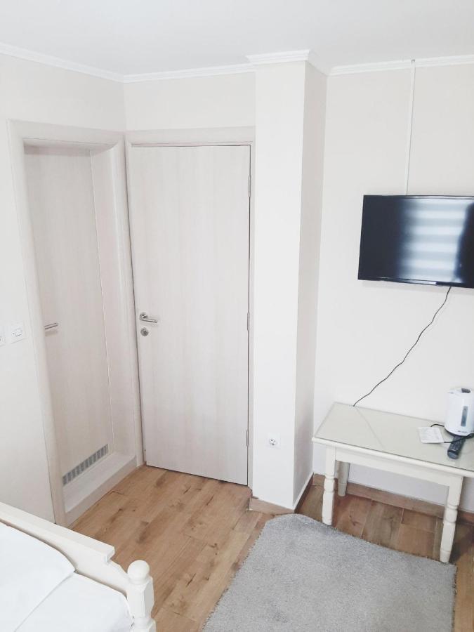 Guest House Colovic ซลาตีบอร์ ภายนอก รูปภาพ