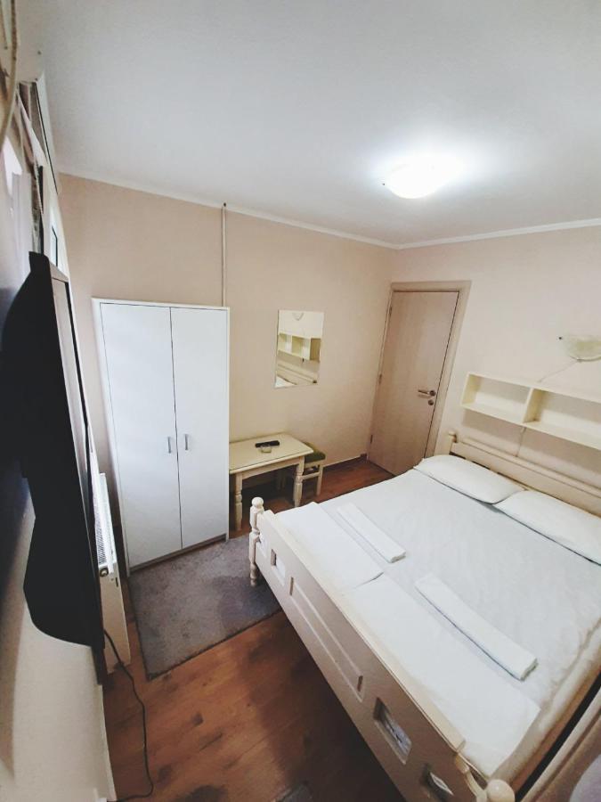 Guest House Colovic ซลาตีบอร์ ภายนอก รูปภาพ