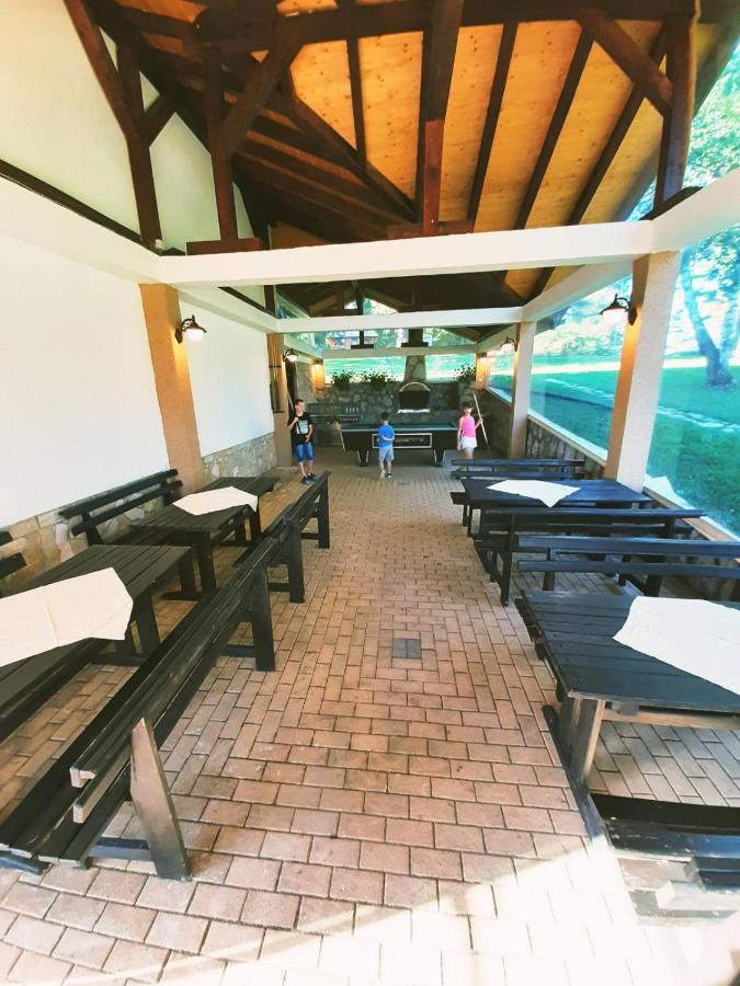 Guest House Colovic ซลาตีบอร์ ภายนอก รูปภาพ